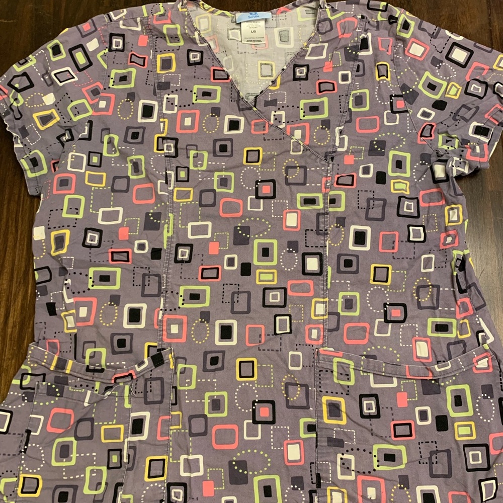 SB Scrubs Top